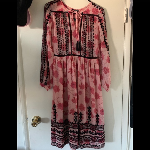 Topshop Embroidered dress US  ASO Kate Middleton - Picture 4 of 4